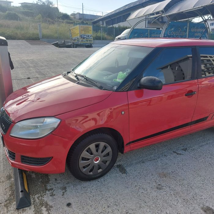 SKODA Fabia 2014 — imagine 5