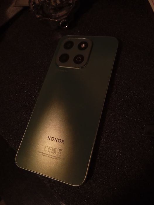 Honor x6b с часами