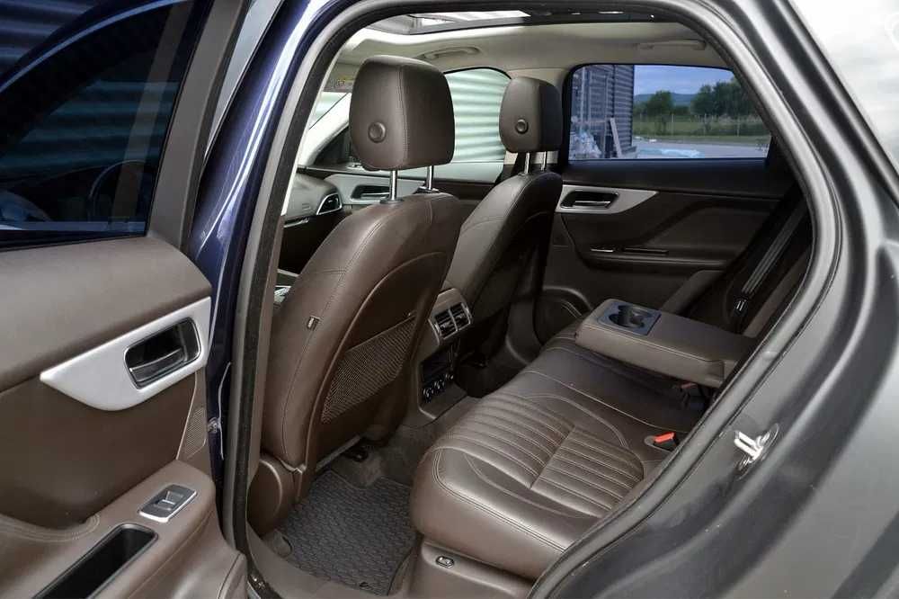 Jaguar F Pace 4X4 Automata Euro 6 Panoramic