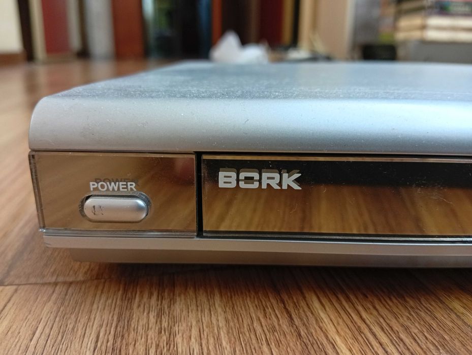 DVD проигрыватель BORK + 15 дисков | Рабочий