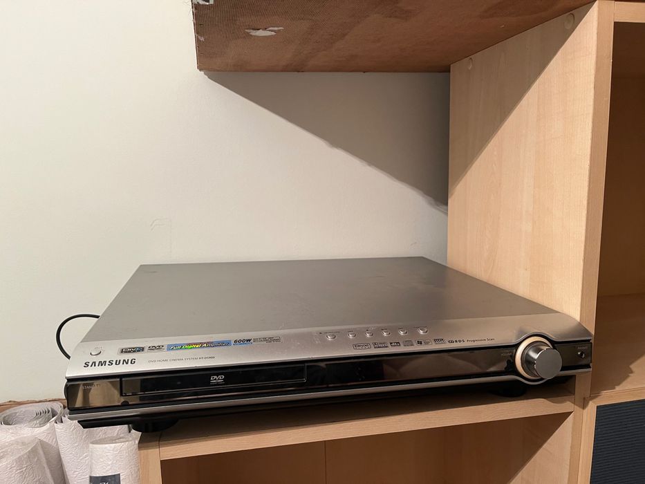 Samsung телевизор плазма 37”+ Samsung Home theater Sound System