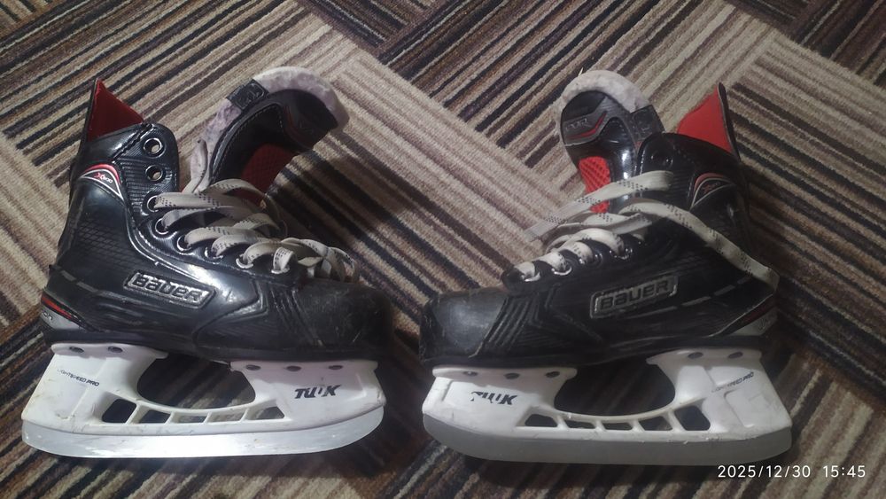 Коньки  детские .