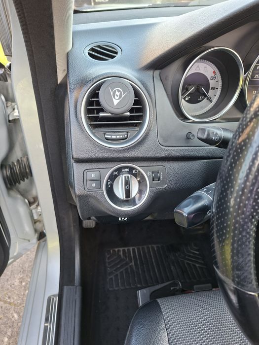 Vand Mercedes Benz C180