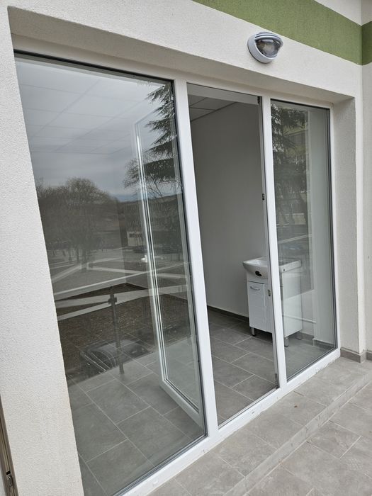 Продава се Офис в Кърджали, Байкал - 25 кв.м за 82 €/кв.м - Снимка #3