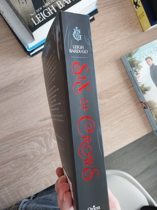 Книги на английски език