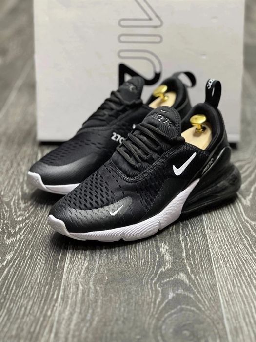 Кроссовки Nike air max 270