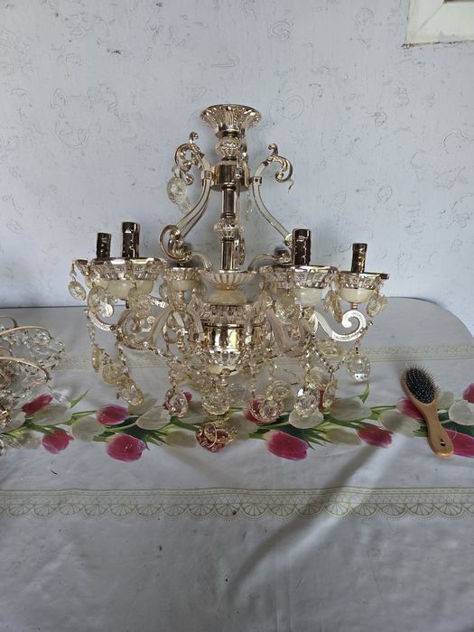 Свительник Люстра