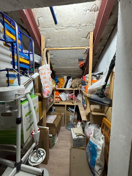 Продам кладовое помещение