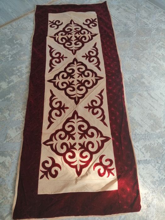 Курак корпе, корпе тыс