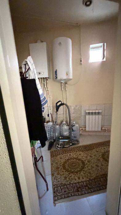 Уй сотилади Лахутий кучаси