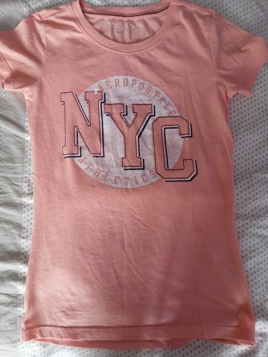 Tricouri de damă diverse modele