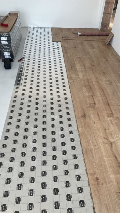 Montaj parchet laminat