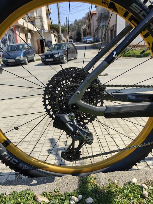 Cube Reaction Hybrid Limited Edition XXL рамка