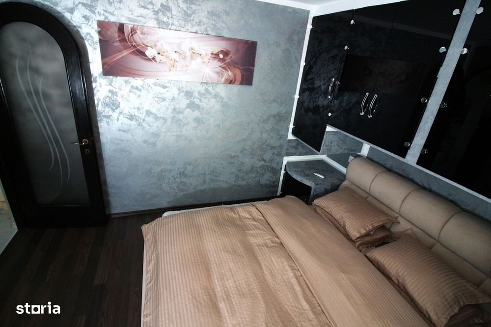 Vindem 3 Camere Zona Cornisa/Alecu Russo et 2 Modern/Mobilat