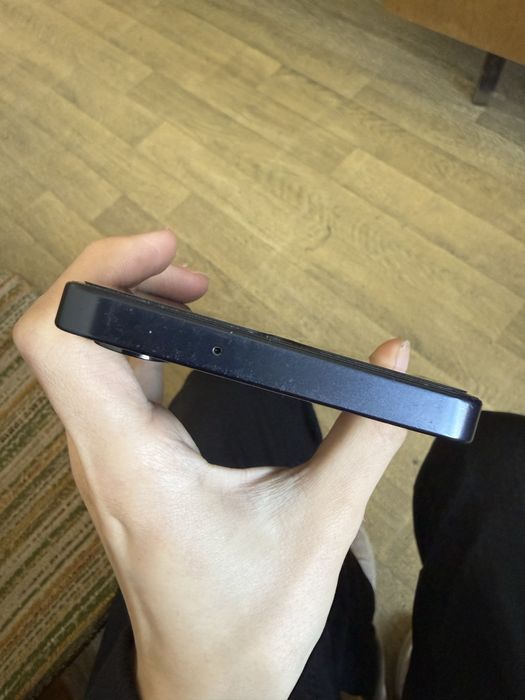 Продается телефон Samsung A06