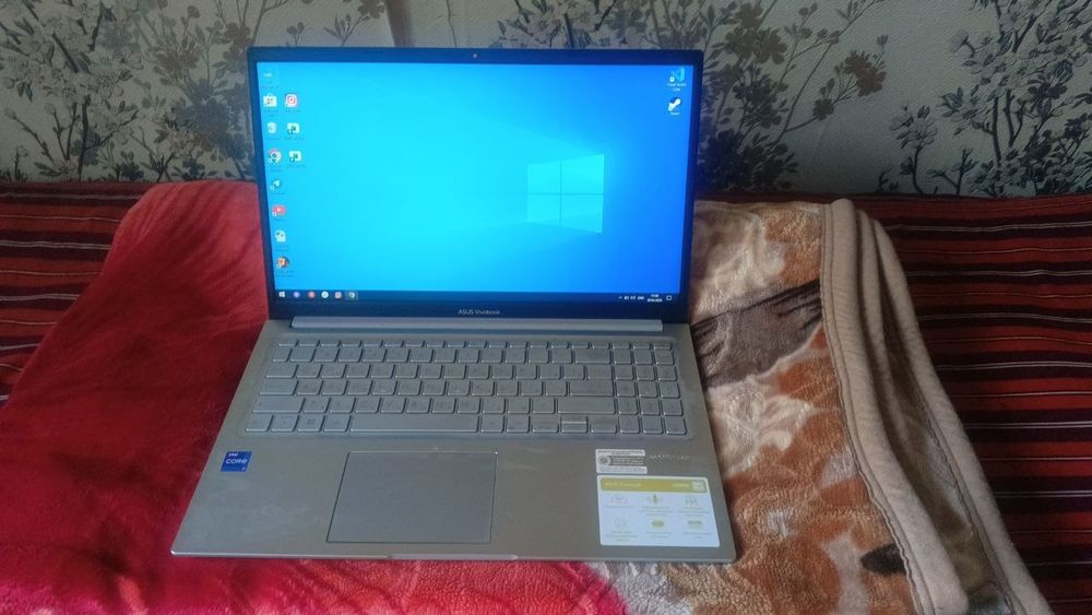 Noutbook asusvivo