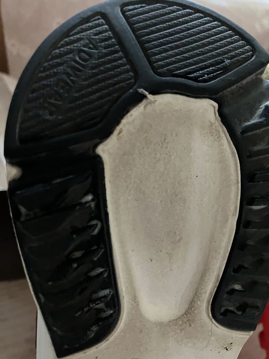 Маратонки Adidas-39,1/3