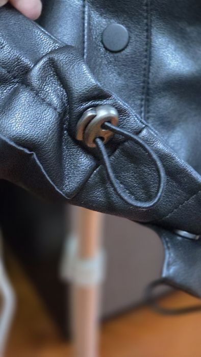 Кожаная натуральная куртка в 2 расцветках, от итальянского бренда