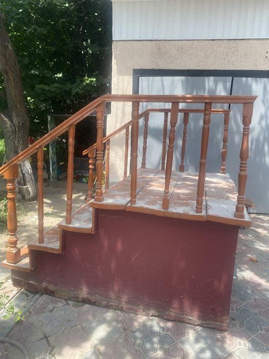 Продается лестница
