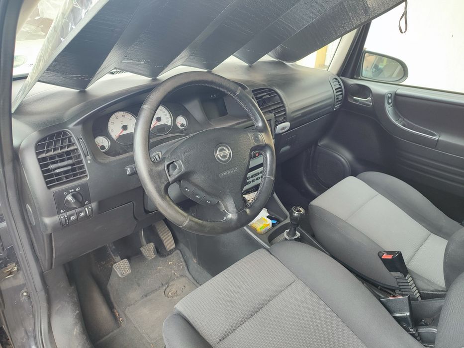 OPEL Zafira 2004 — imagine 5