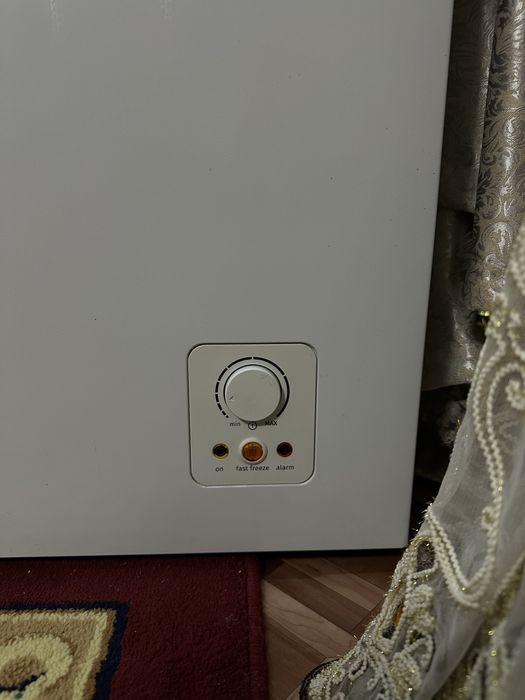 Морозилник 356литр срочноо