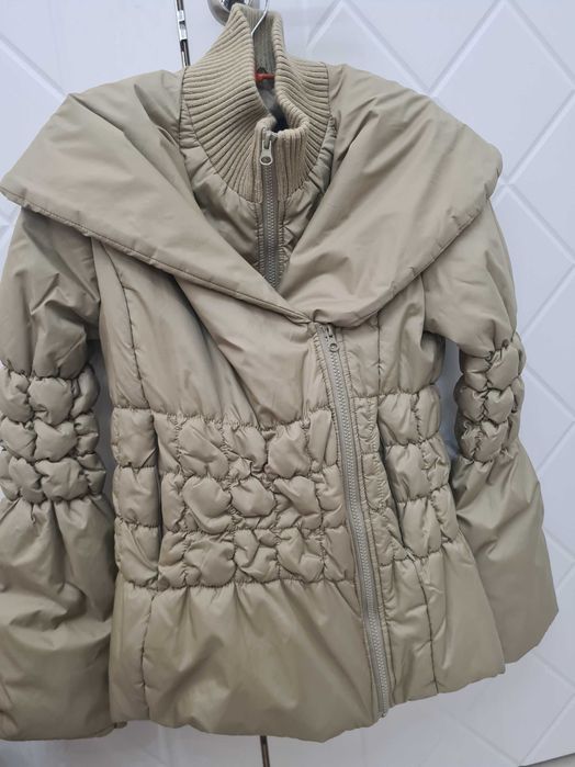 Женская куртка от ресервед ,,Reserved"