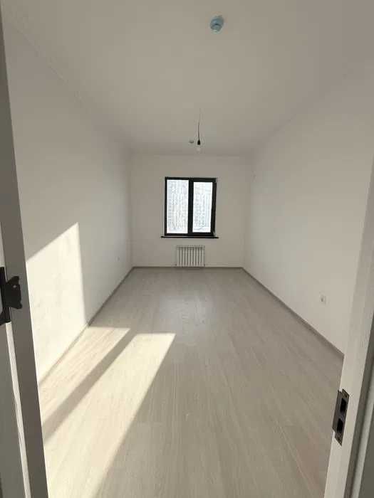 UY SOTILADI Sokin makon-2 Mahallasidan 2 xona 3- etajda 50.3m2 uy