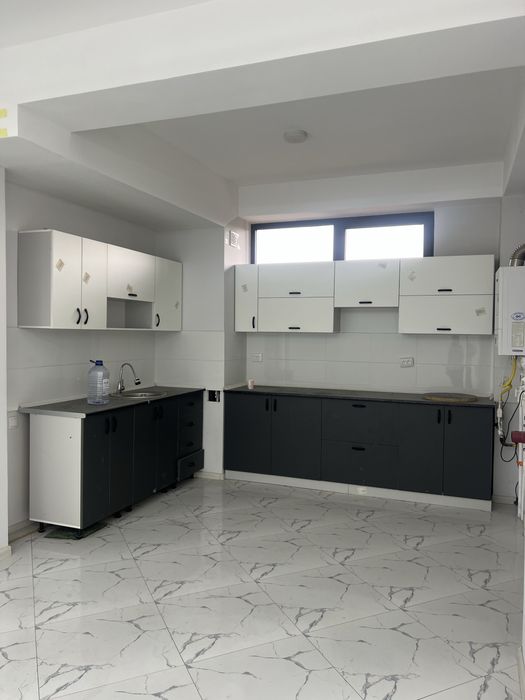 Аренда / Продаж бизнес центра в центре Ташкента