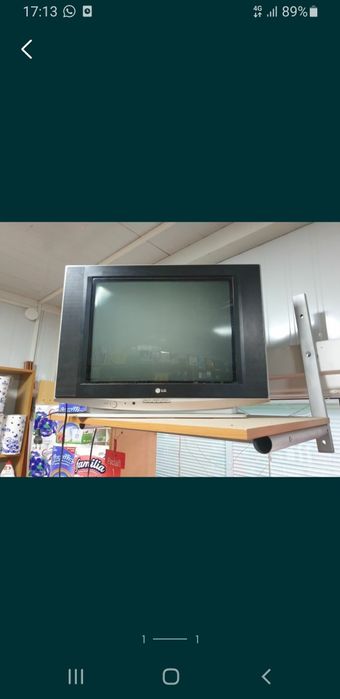 Полка под телевизор