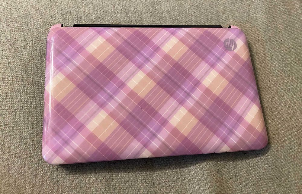 Laptop HP Mini 210-1130sb - fara baterie si incarcator - nu porneste