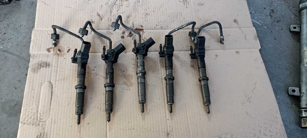 injector volkswagen crafter 2.5 tdi 0445115029, 0986435352, injectoare