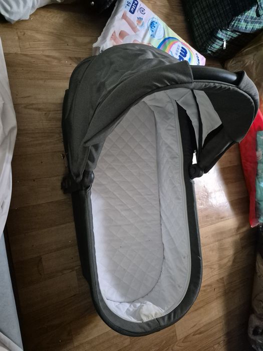 Продам коляску детскую