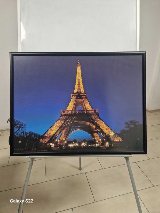 Продавам 5 бр картини на пейзажи.