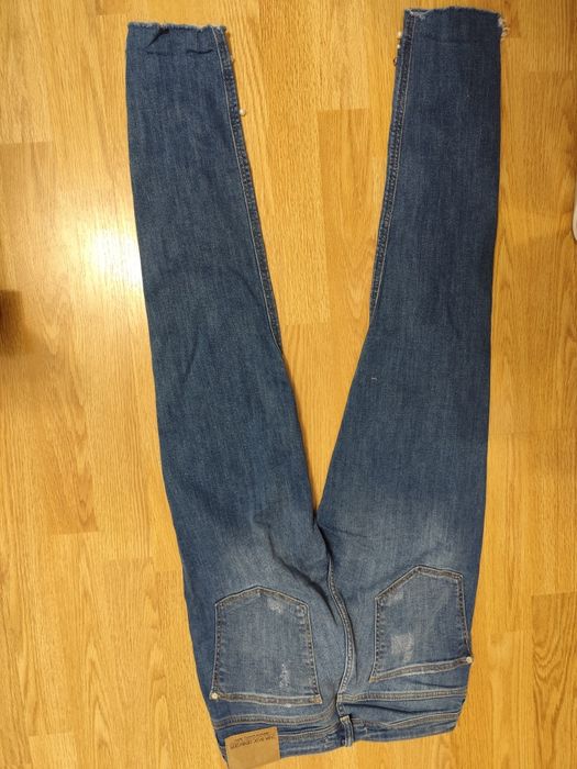 Blugi Zara Basic măsura 36