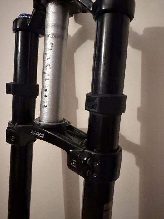 Rock Shox Boxxer 27,5 200mm