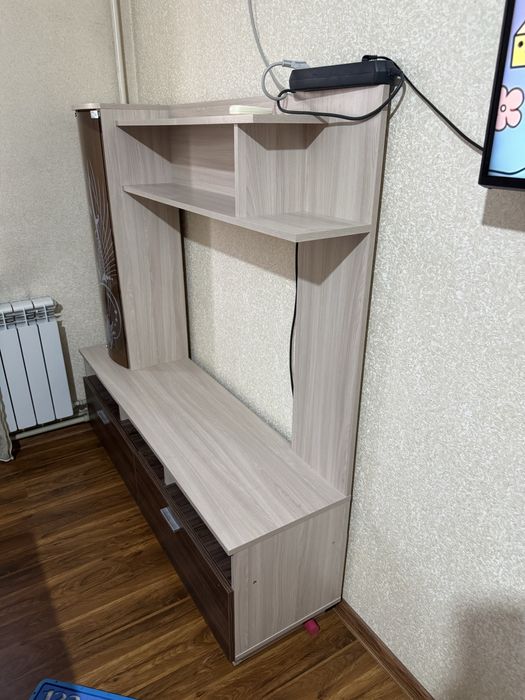 Минишкаф под телевизор