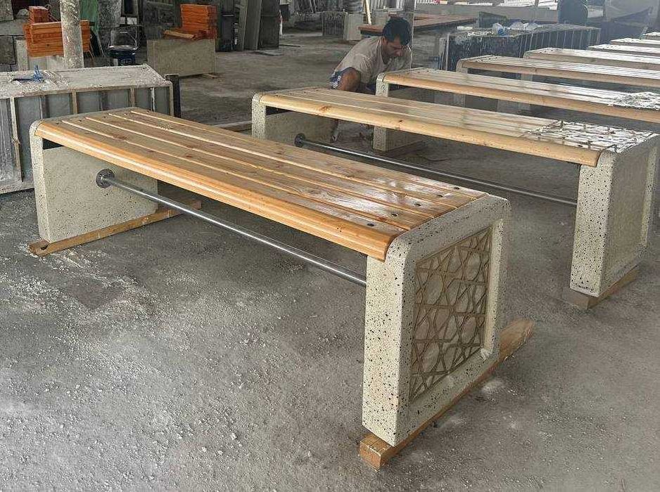 Скамейка мраморная без спинки и урна / Skameyka, urna va latoklar