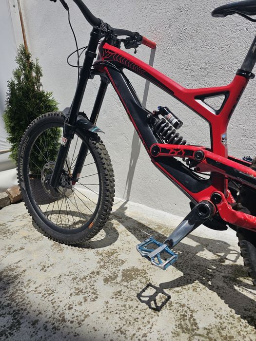 YT Industries Tues Pro