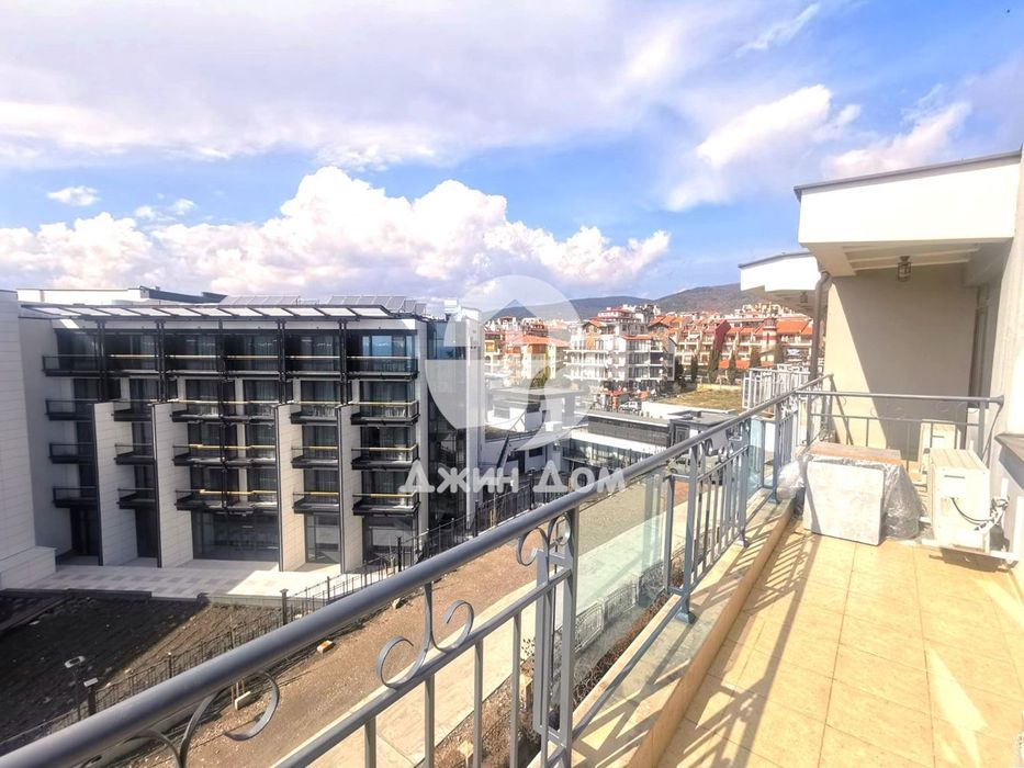 Продава се Тристаен апартамент в Свети Влас - 110 кв.м за 2500 €/кв.м - Снимка #8