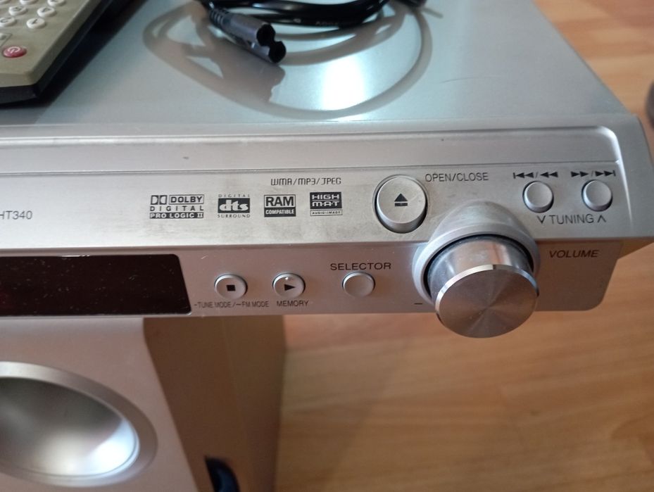продам DVD panasonic, цвет серый.