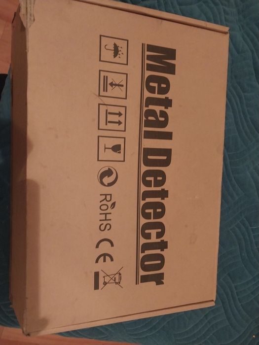 Металлоискатель продам