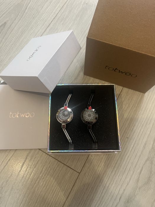 Brățări smart pentru cuplu TOTWOO – conexiune la distanță, cadou romantic