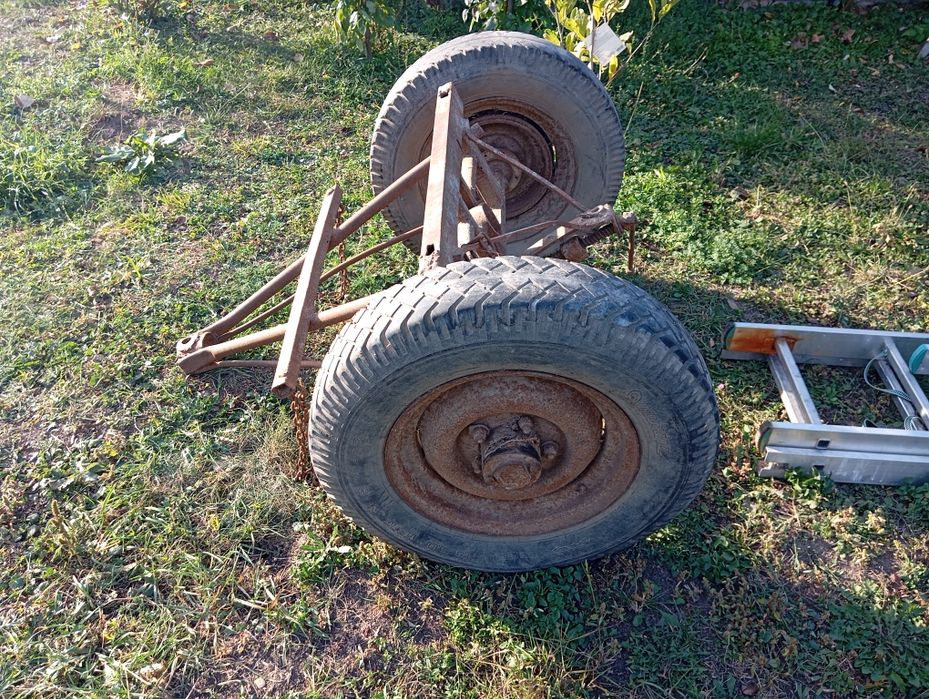 vând căruță pentru cal
