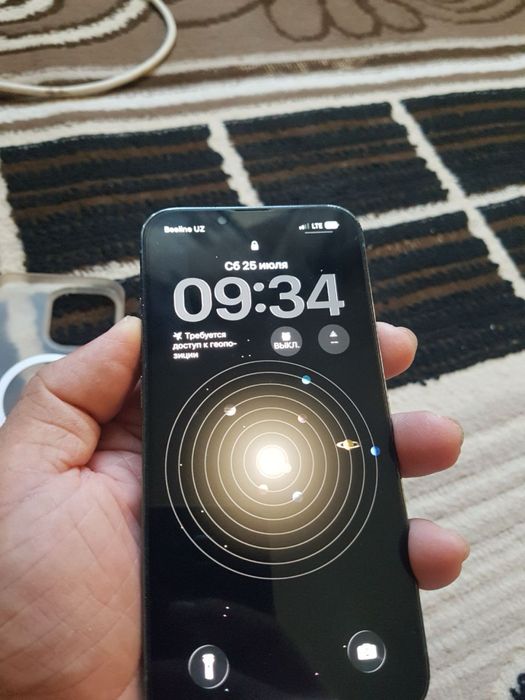 Iphone 13 pro karabka dok bor