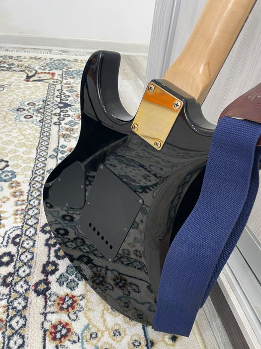 Продается электрогитара