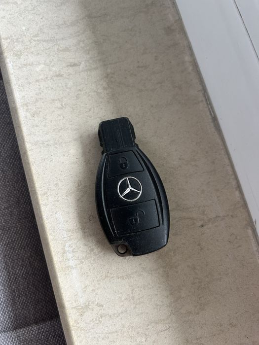 Оригинален ключ за Mercedes Sprinter
