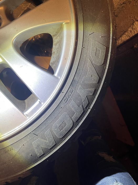 Зимни гуми с джанти 16цола бмв