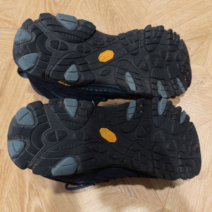 Треккинговые ботинки Merrell Moab 3 mid