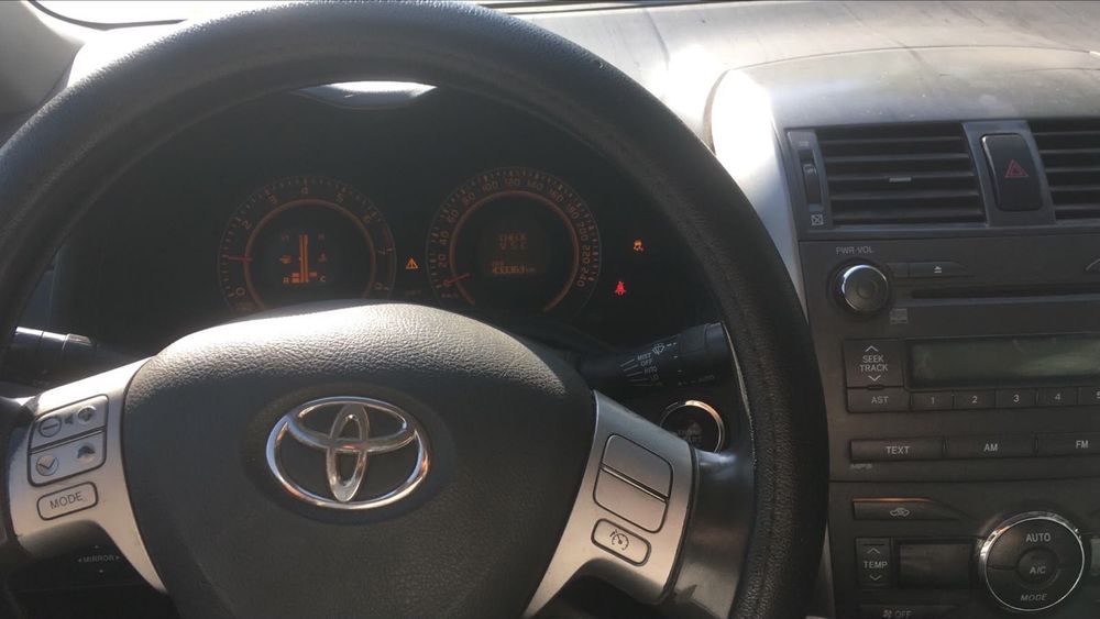 Toyota Corolla 1,6 benzina