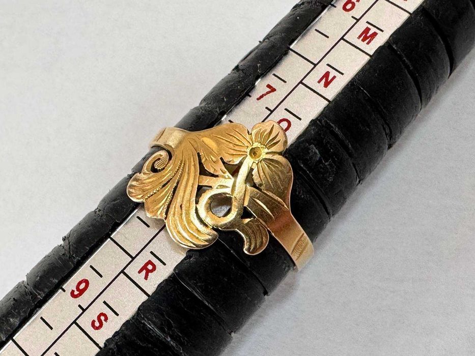 Златен пръстен 14 К 585/1,41 гр.